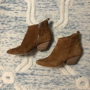 Dolce Vita booties